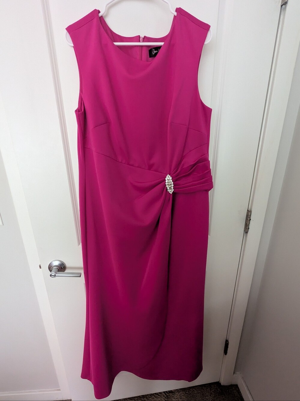 Jessica Howard Magenta Sleeveless Maxi Dress with Jeweled Waist